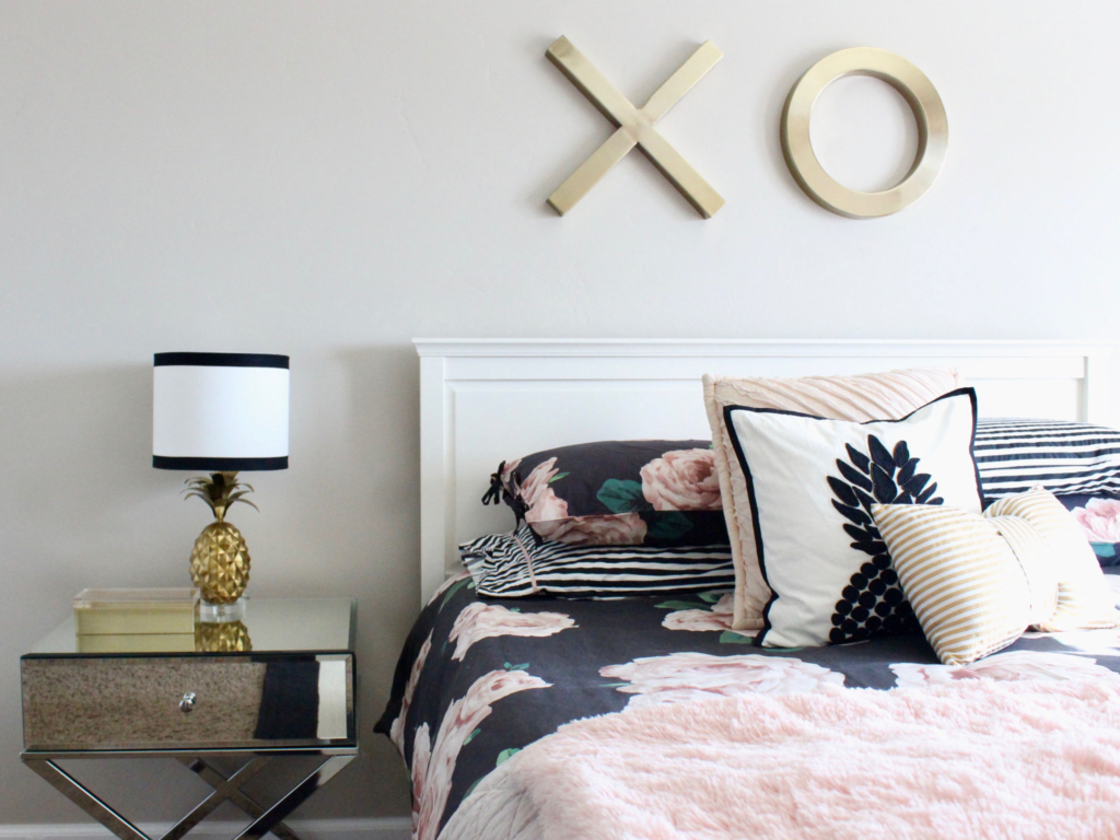 Updated Modern Teen Bedroom - AFP Design